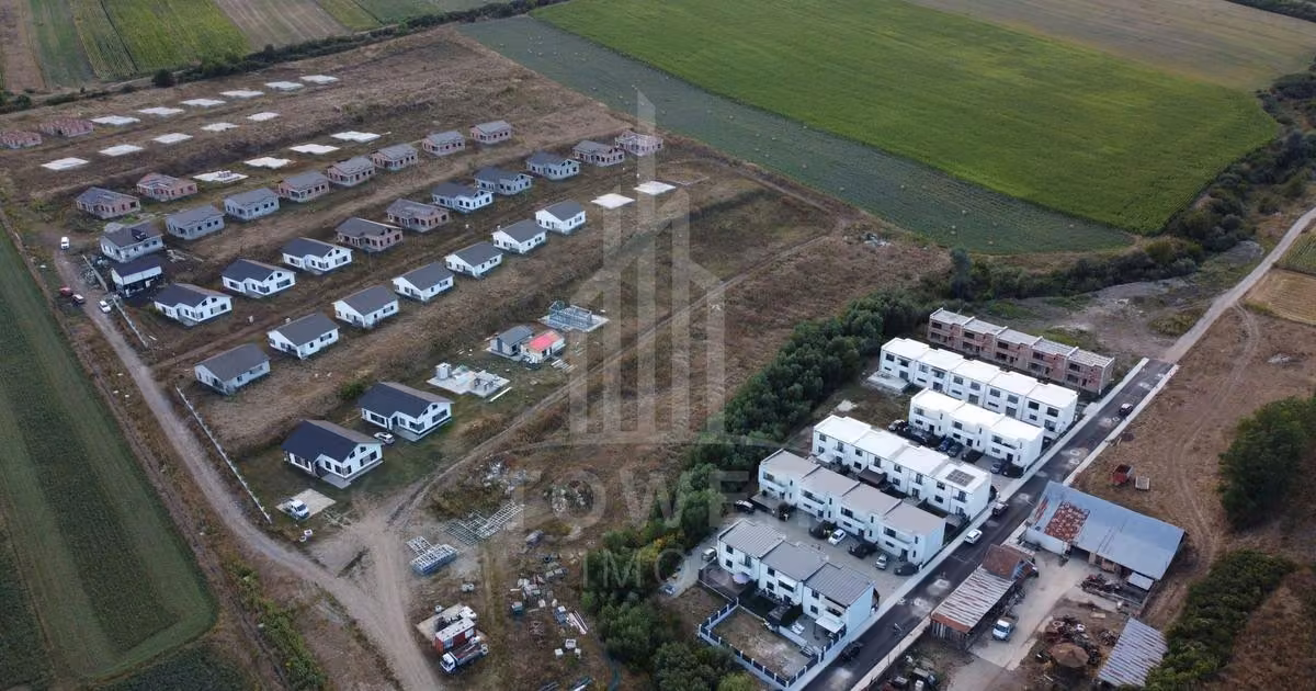 Teren Construcții intravilan de vânzare de 11354 mp, în Șura Mare