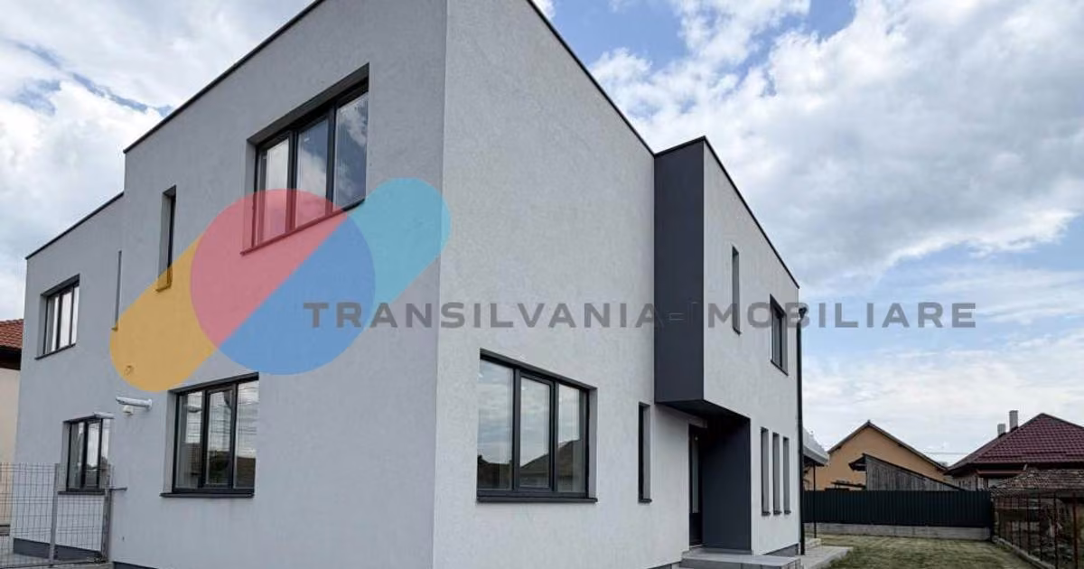 Duplex de vânzare cu 4 camere în Apahida
