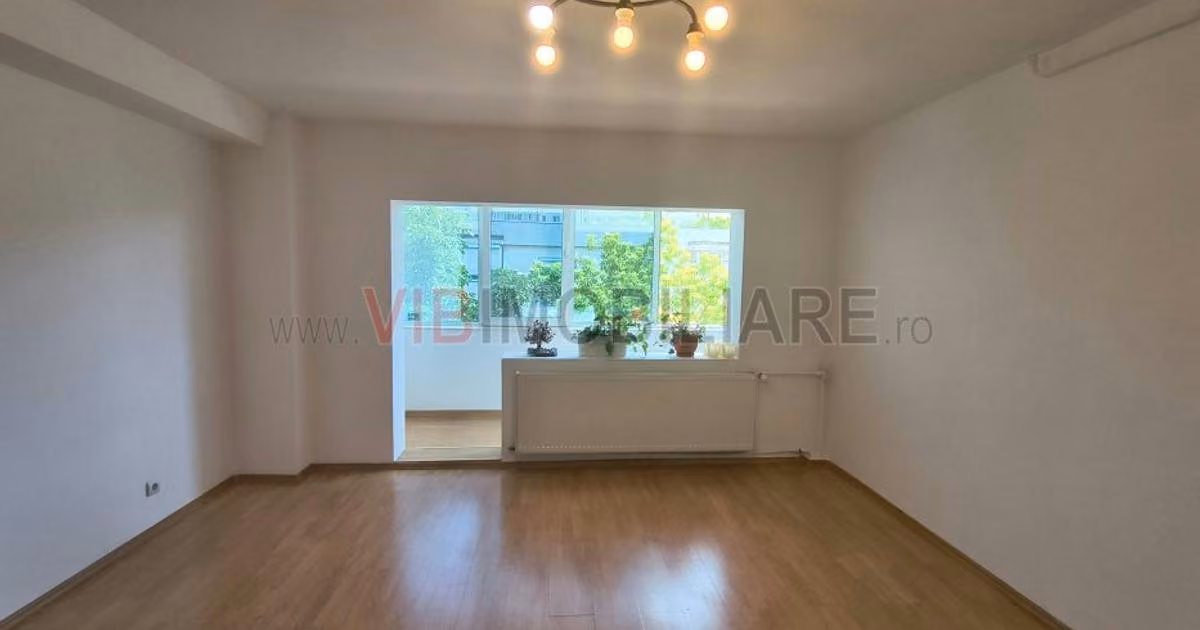 Apartament de vânzare cu 2 camere în zona Teiul Doamnei, Sector 2