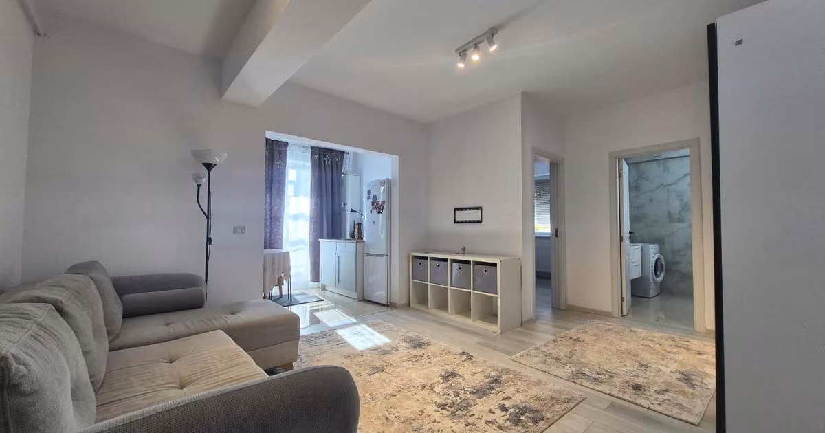 Apartament de vânzare cu 2 camere în Valea Lupului
