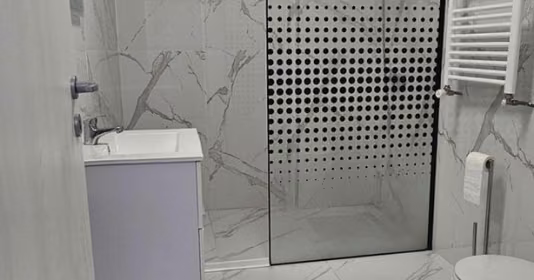 Apartament Titan