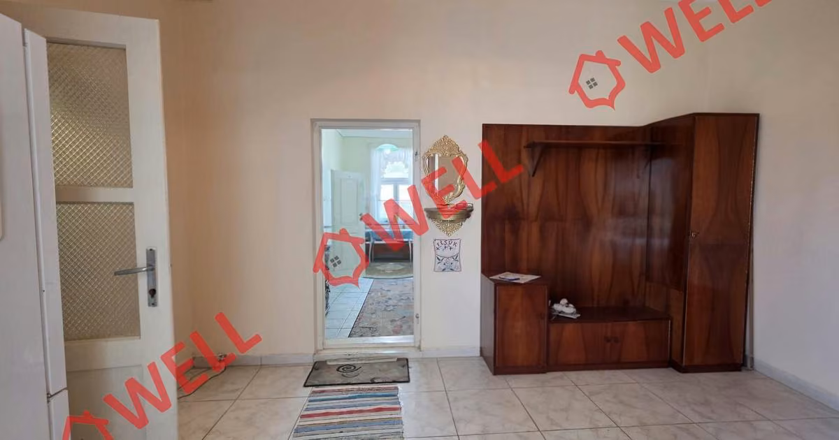 Casă de vânzare cu 2 camere în Târgu Secuiesc