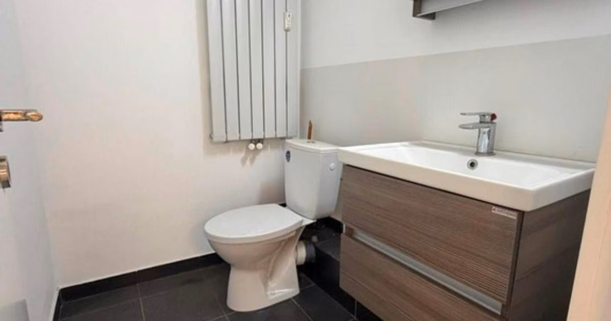 Apartament de vânzare cu 3 camere în zona Tomis I, Constanța
