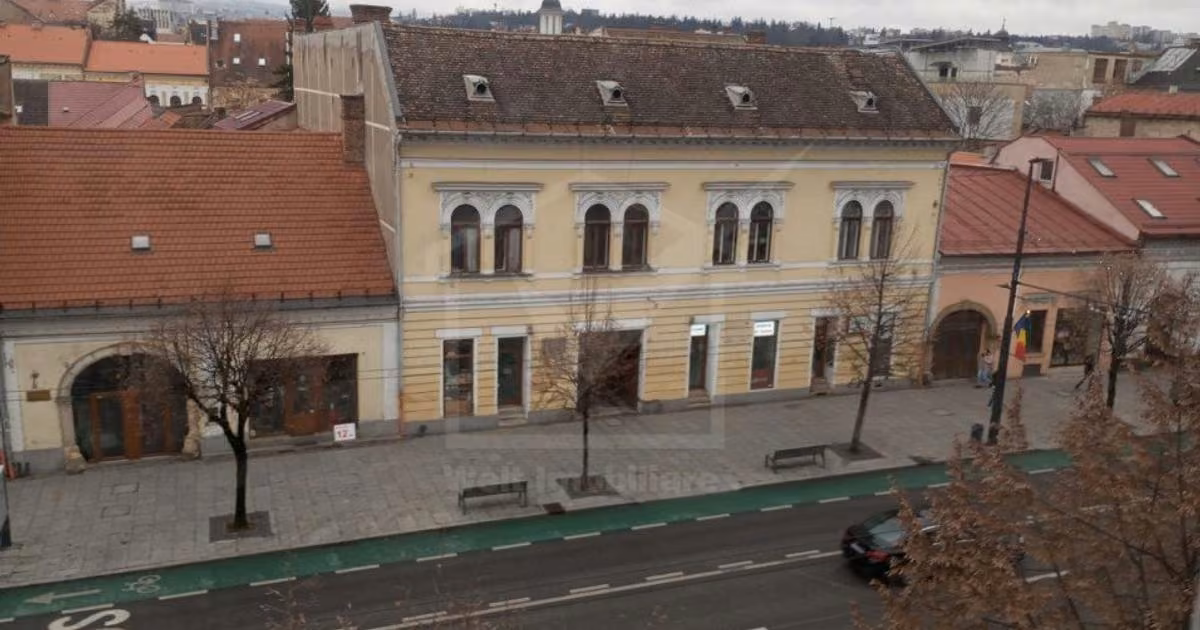 Apartament de vânzare cu 4 camere în zona Central, Cluj-Napoca