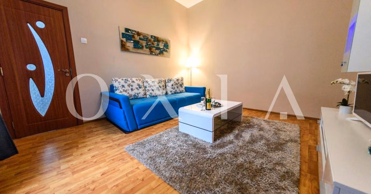 Apartament de vânzare cu 3 camere, mobilat în zona P-ța Unirii, Timișoara