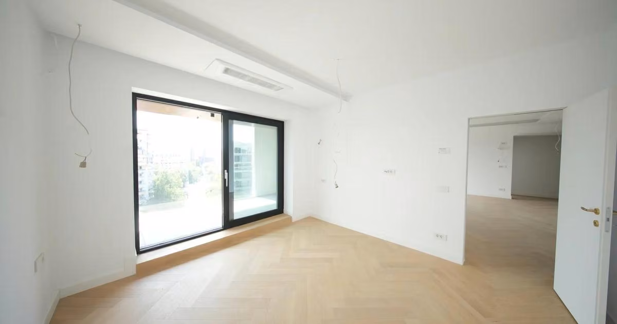 Apartament de vânzare cu 4 camere în zona Unirii, Sector 3