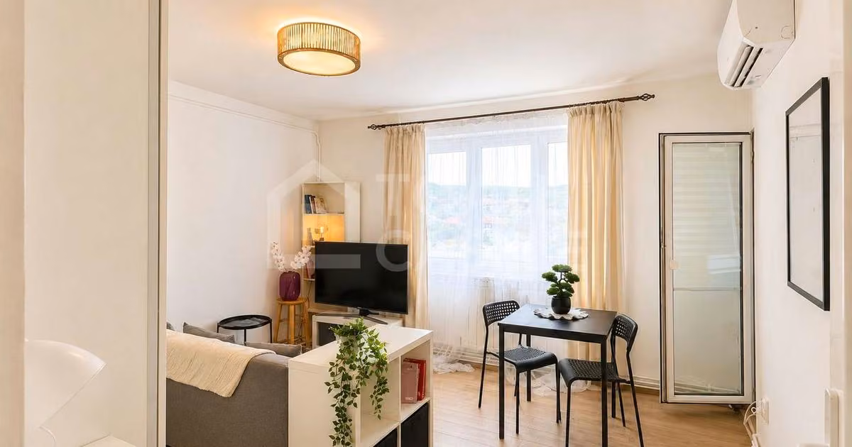 Apartament de vânzare cu 2 camere, mobilat în zona Mănăștur, Cluj-Napoca