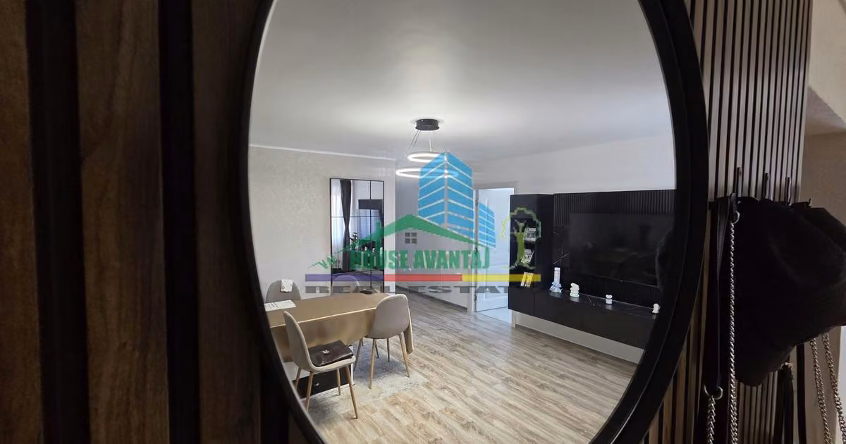 Apartament de vânzare cu 4 camere, mobilat în Vânători