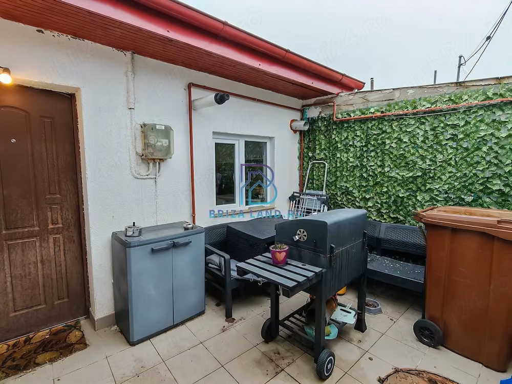 Casă · 2 camere · 38 m², Crusovat, București