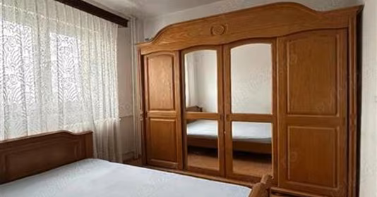 Apartament Titan