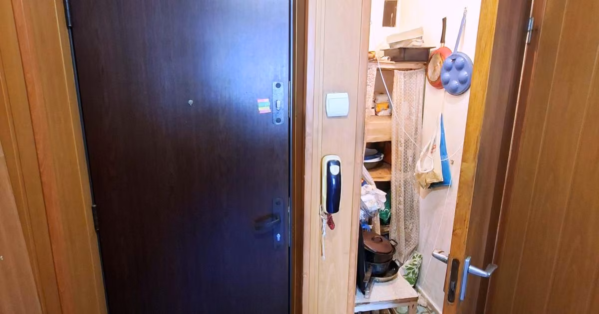Apartament de vânzare cu 3 camere în zona Titan, Sector 3