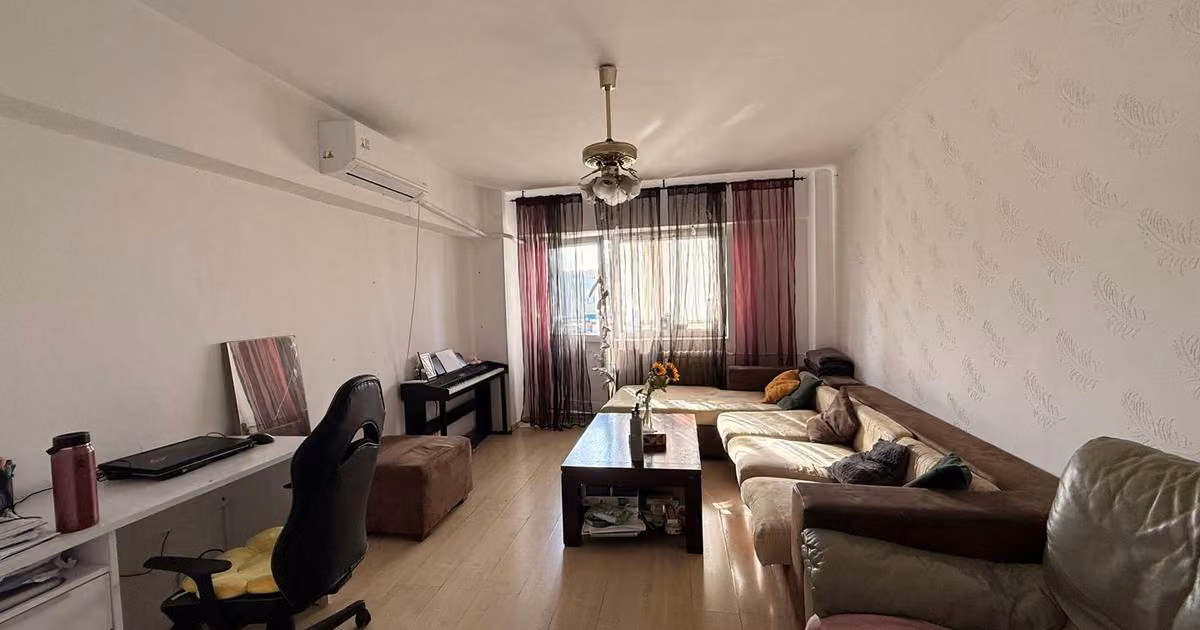 Apartament de vânzare cu 5 camere, mobilat în zona Bucur Obor, Sector 2