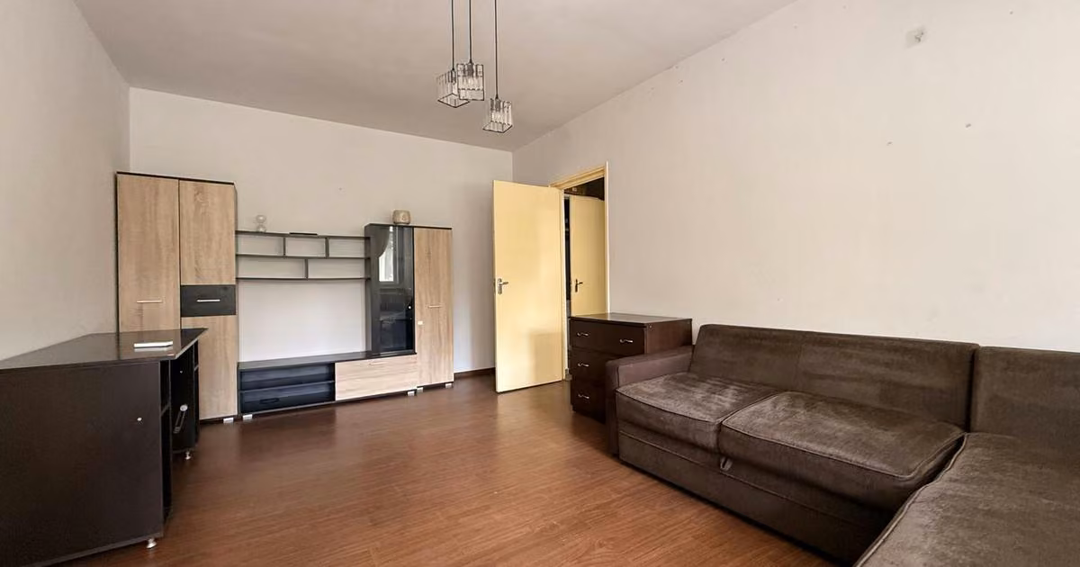 Apartament de vânzare cu 2 camere, mobilat în zona 1 Mai, Sector 1