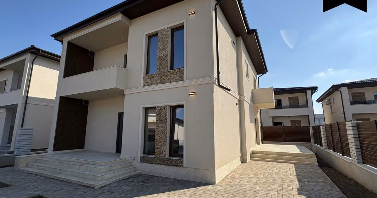 Casă individuală de vânzare cu 5 camere în Dobroești