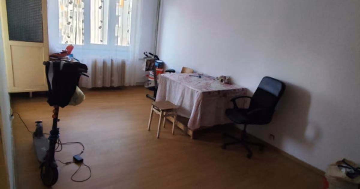 Apartament de vânzare cu 3 camere în zona Rahova, Sector 5