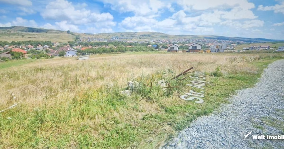 Teren Construcții intravilan de vânzare de 904 mp, în Chinteni
