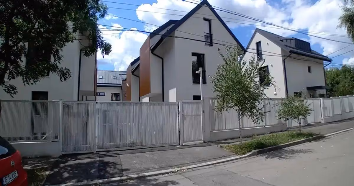 Duplex de vânzare cu 5 camere în zona Străulești, Sector 1