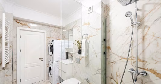 Apartament Est
