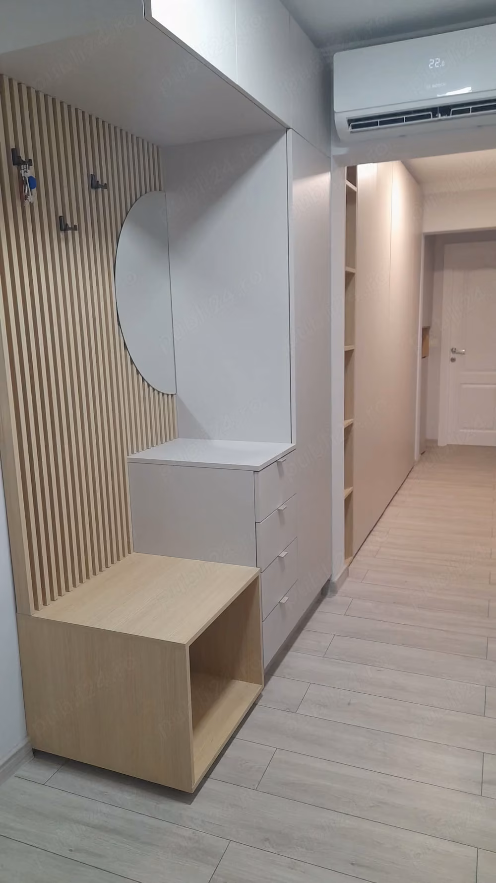 Închiriez ap. 3 camere Răcădău