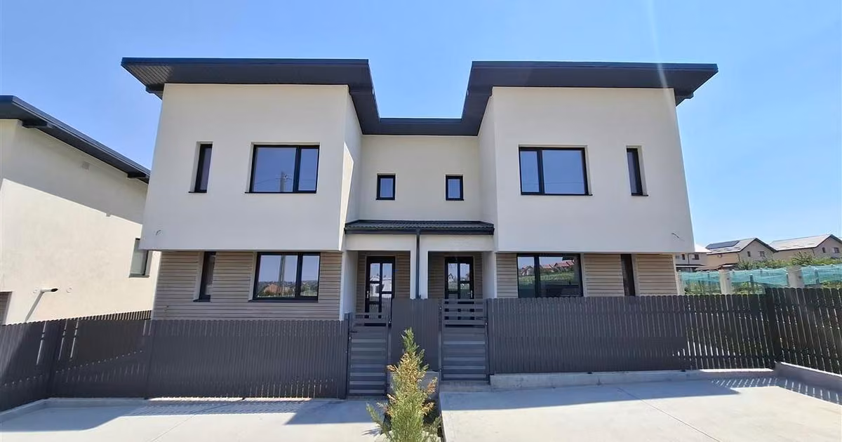 Duplex de vânzare cu 4 camere în Valea Lupului