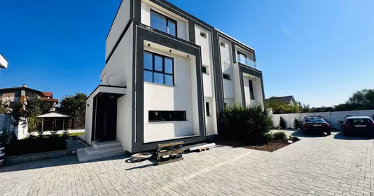 Apartament Ostratu