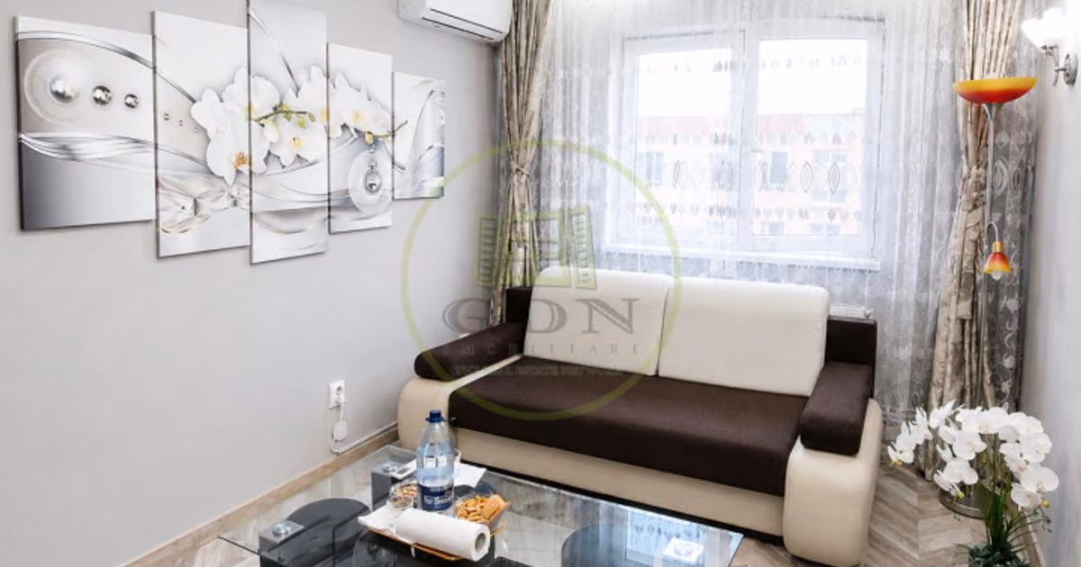 Apartament de vânzare cu 3 camere, mobilat în zona Florilor, Brașov