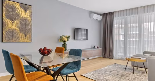 Apartament Titan
