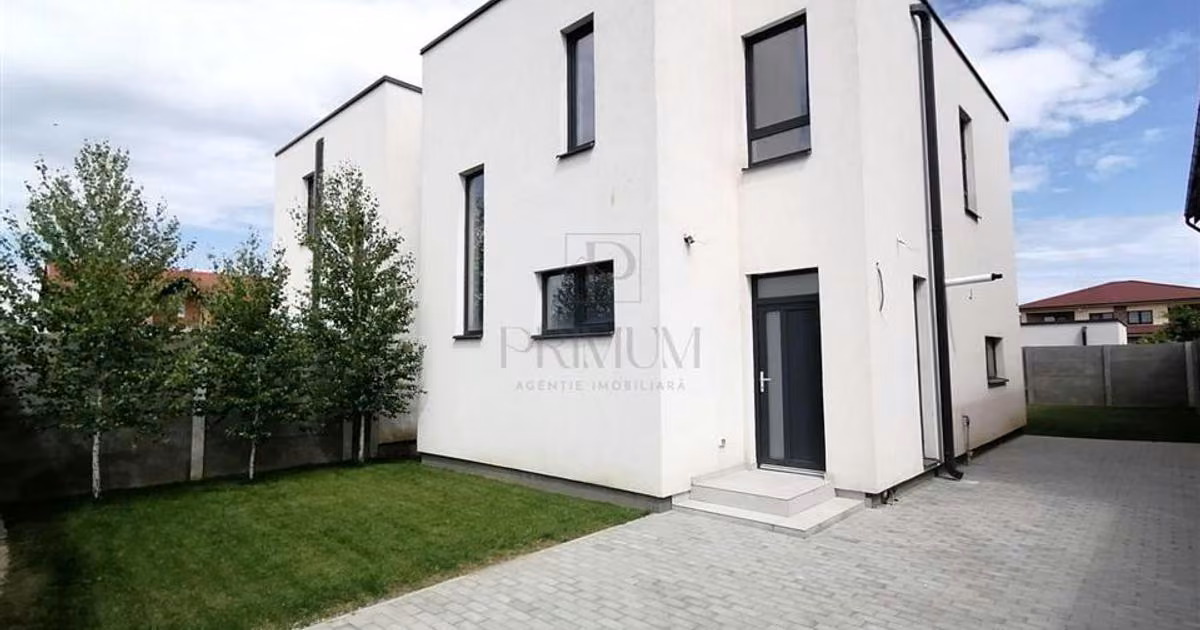 Duplex de vânzare cu 4 camere în Moșnița Nouă