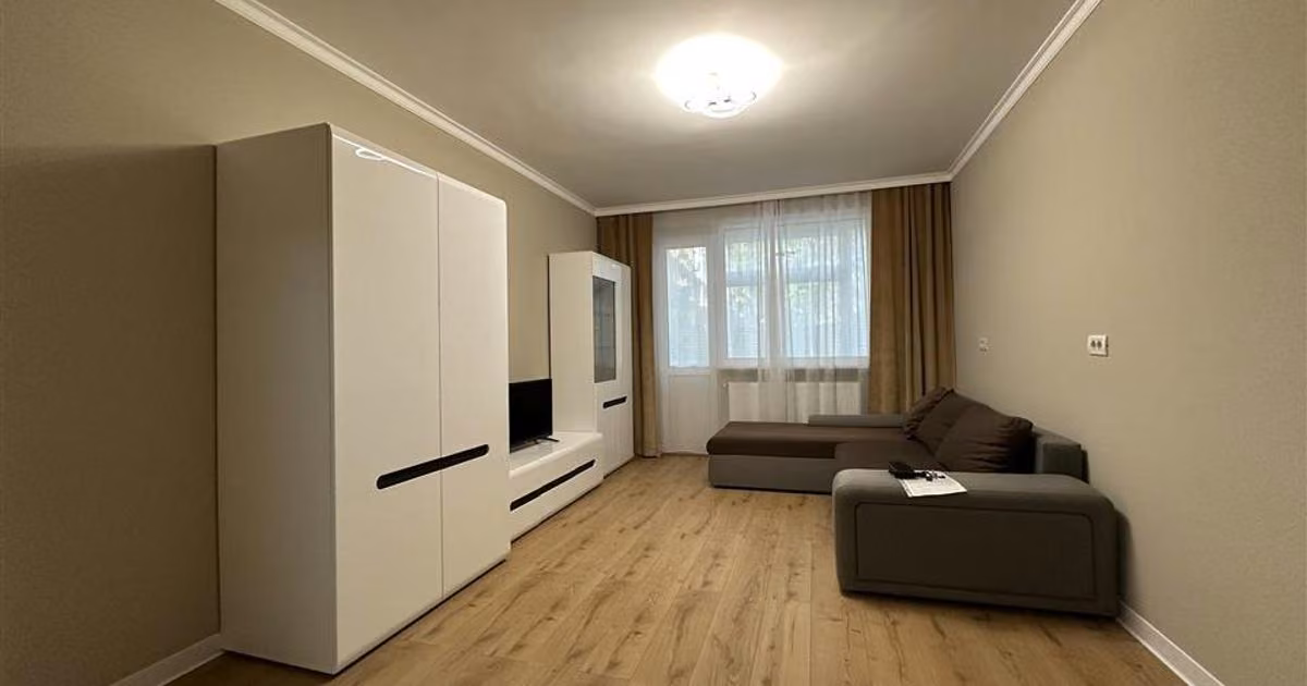 Apartament de vânzare cu 2 camere în zona Podgoria, Arad