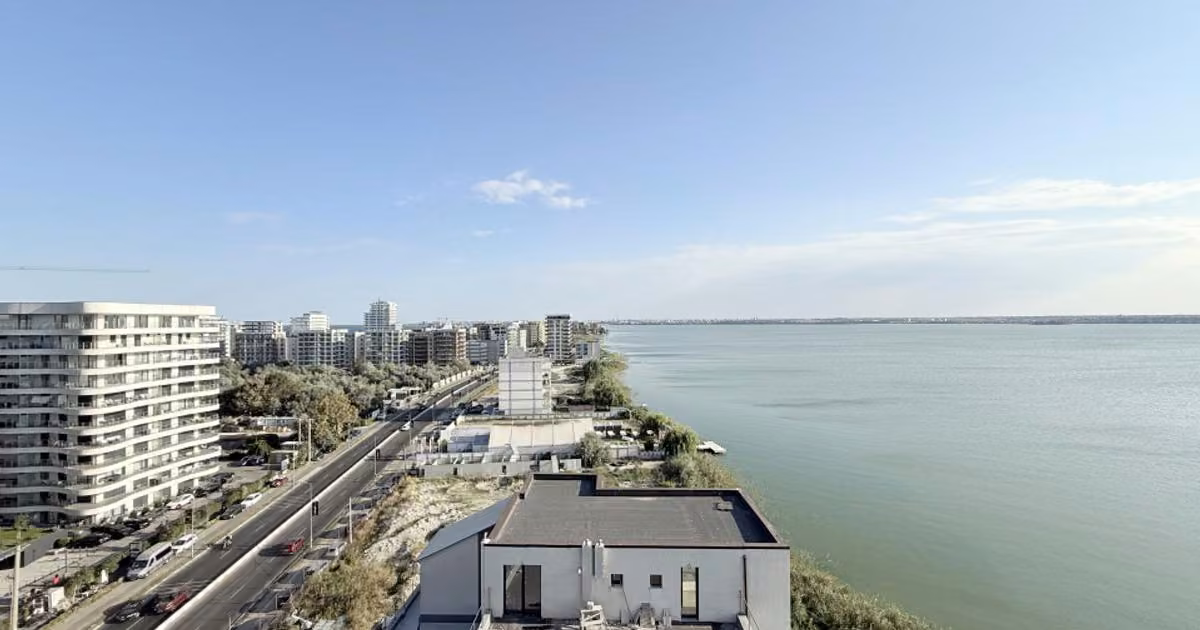 Apartament de vânzare cu 2 camere în Mamaia