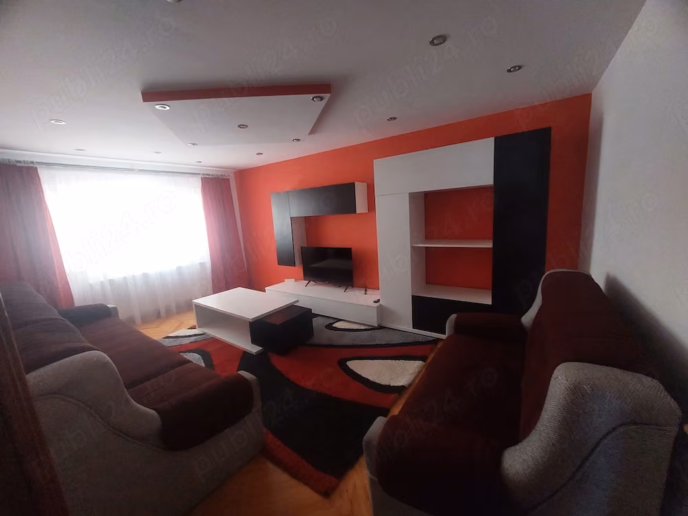 Inchiriez apartament 2 camere, Arad , cartier Micalaca