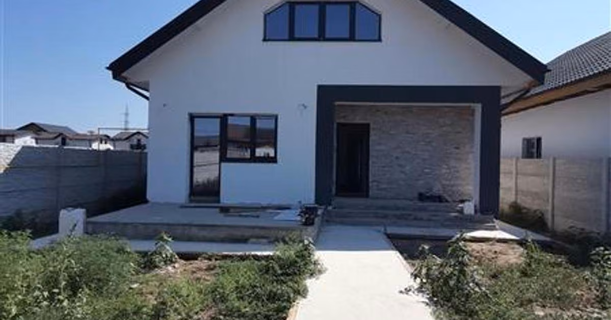 Casă individuală de vânzare cu 4 camere în Pantelimon