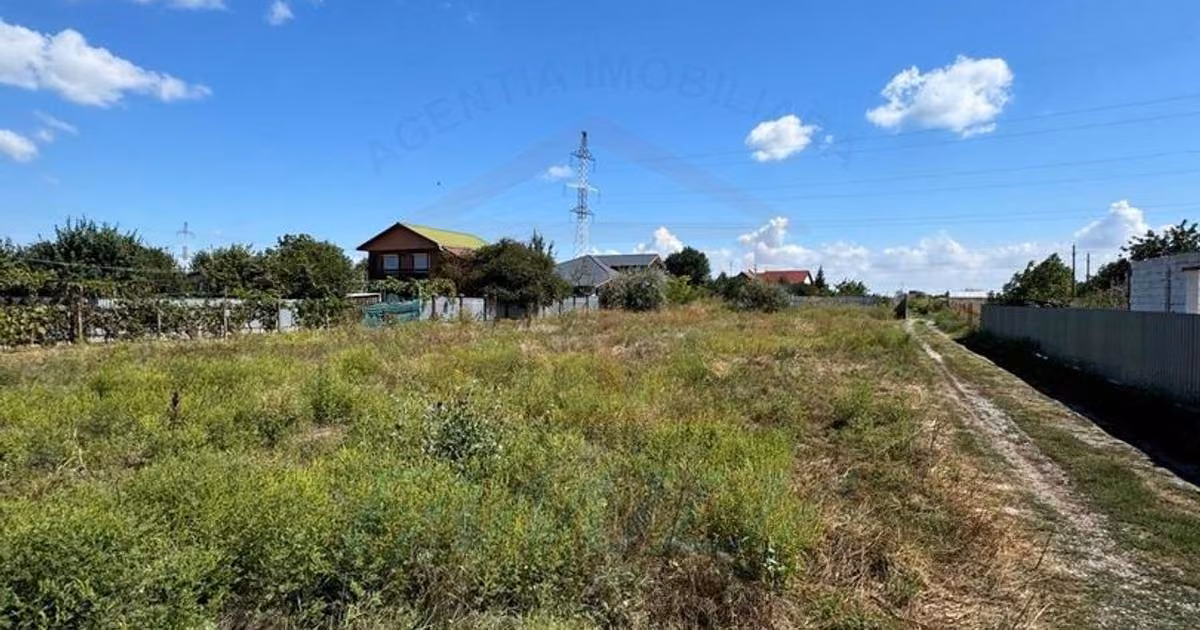 Teren Construcții intravilan de vânzare de 293 mp, în Costi