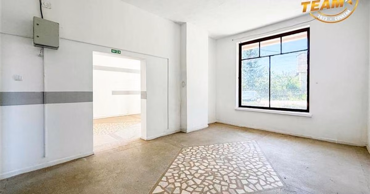 Spațiu comercial de vânzare de 148 mp, în Malnaș-Băi
