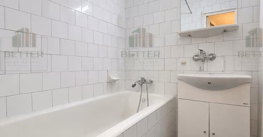 Apartament Titan