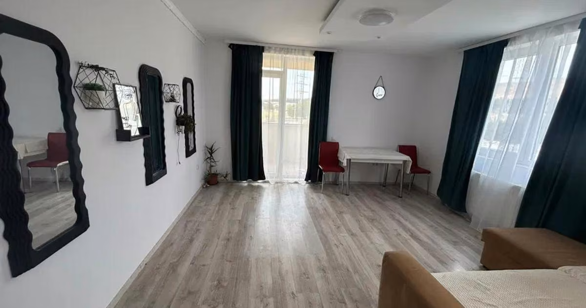 Apartament de vânzare cu 2 camere, mobilat în Florești