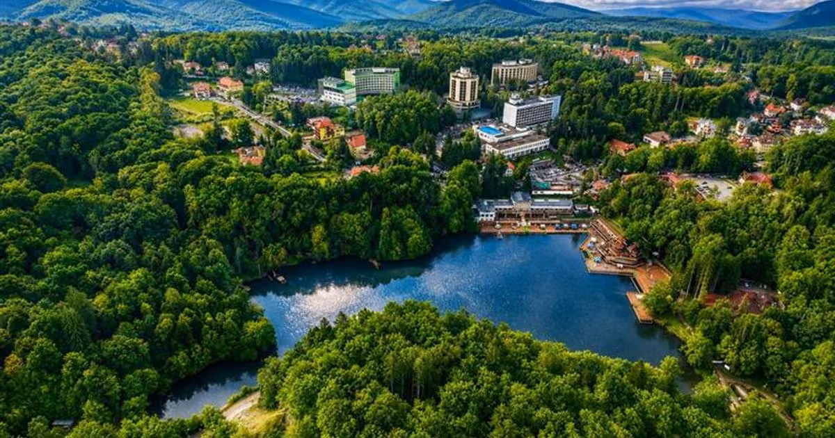 Teren Construcții intravilan de vânzare de 1400 mp, în Sovata
