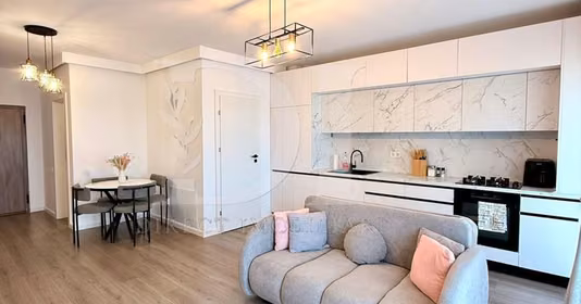 Apartament Florești