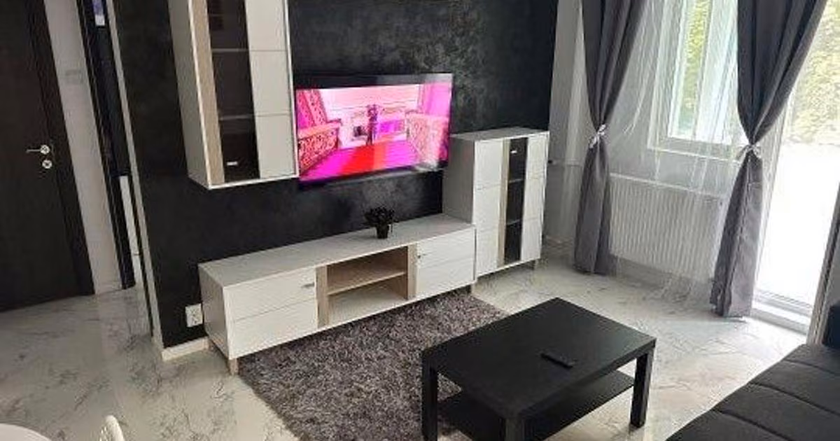 Apartament de vânzare cu 2 camere, mobilat în zona Berceni, Sector 4