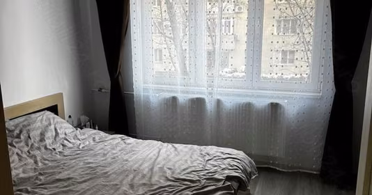 Apartament Titan