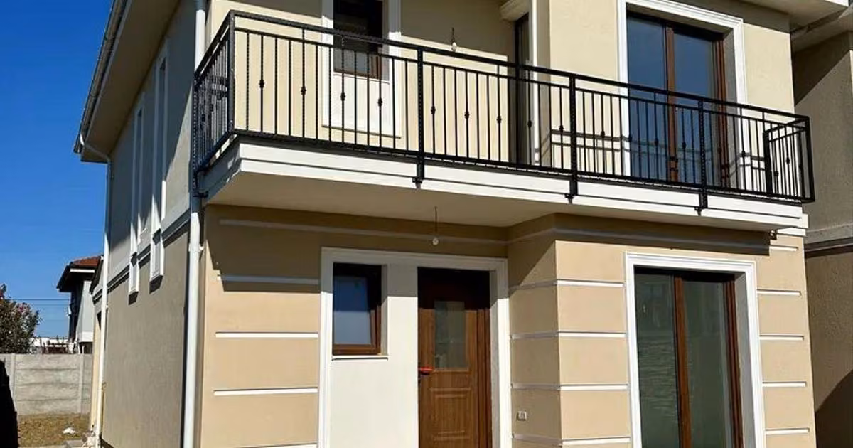 Duplex de vânzare cu 5 camere în Chișoda