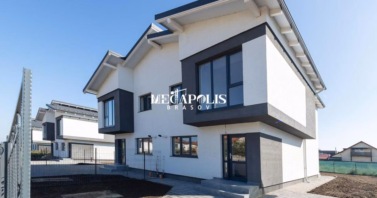 Duplex de vânzare cu 4 camere în Sânpetru