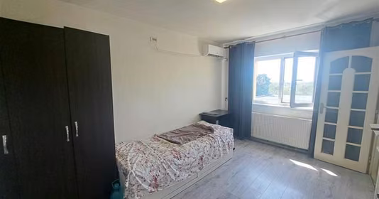 Garsonieră Girocului