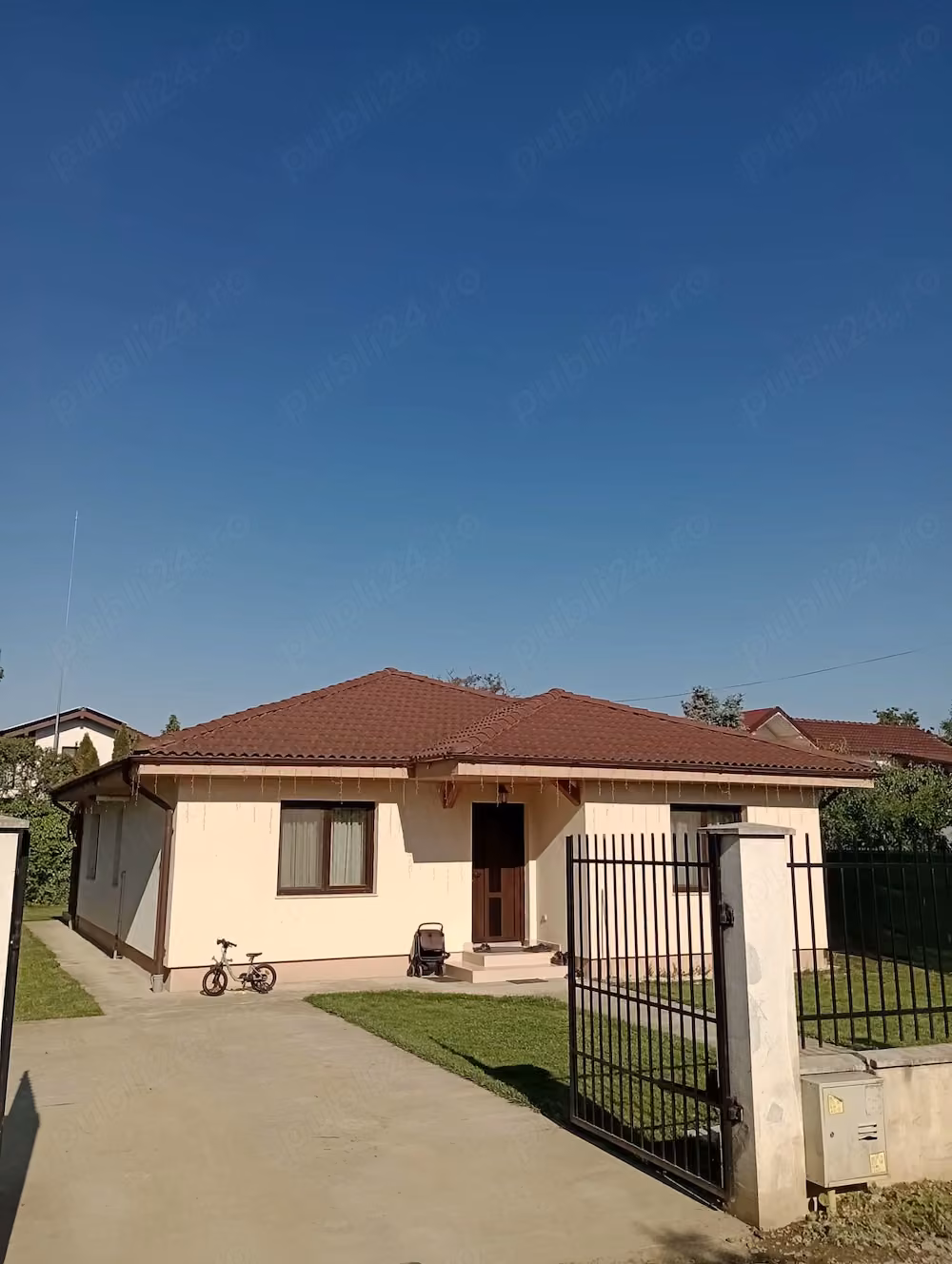 Vând casă în Satu Mare, zona Bercu Roșu.