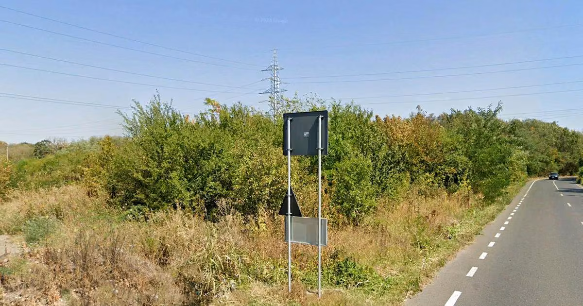 Teren Construcții intravilan de vânzare de 1936 mp, în Săbăreni