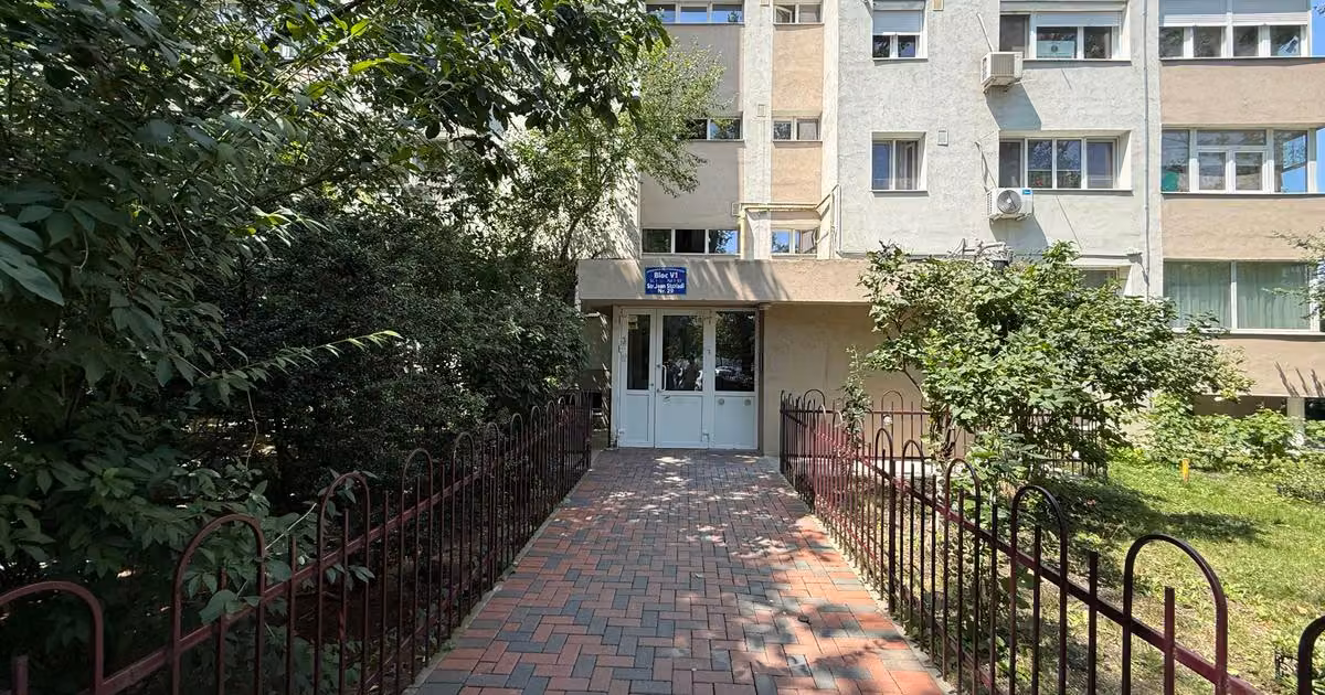 Apartament de vânzare cu 2 camere în zona Sălăjan, Sector 3
