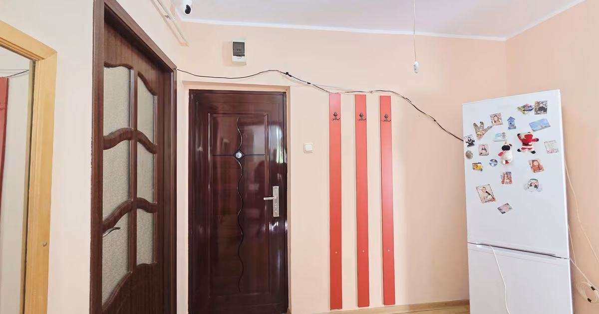 Apartament de vânzare cu 3 camere în zona Micro 19, Galați