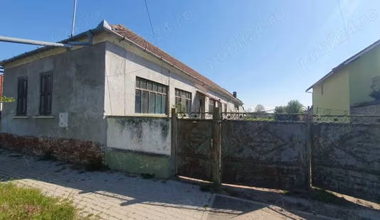 Casă Zadareni