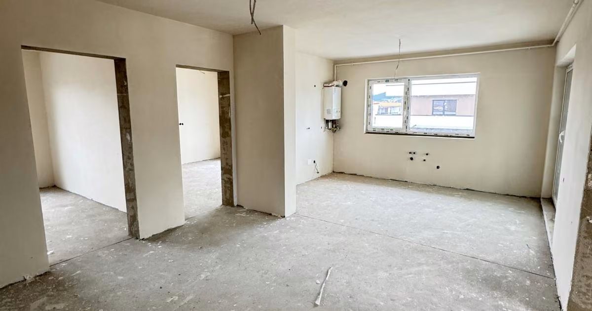 Penthouse de vânzare cu 4 camere în Florești