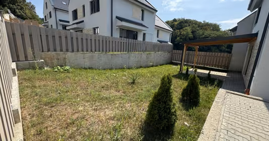 Apartament Tăuți